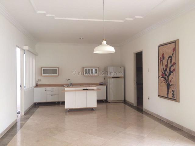 Sewa Rumah di Jl Kartini 7 Dalam , Jakarta Pusat, Sawah Besar, Jakarta Pusat