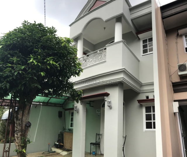 Rumah Qozy 5+1 KT di Cluster Selangkah ke Pintu TOL Desari Cinere, Cinere, Jakarta Selatan