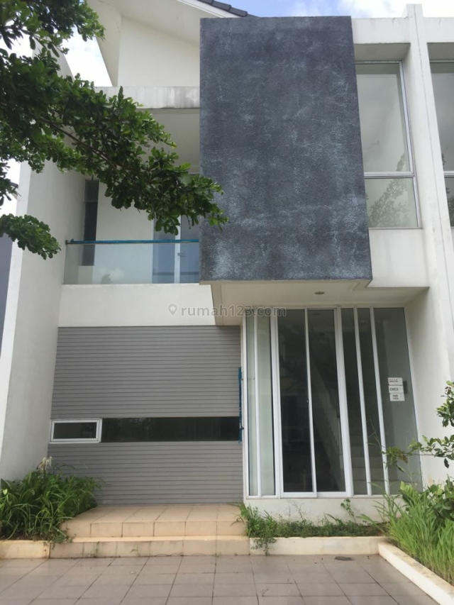 Rumah Cantik 2 Lantai Cocok Untuk Keluarga Kecil Siap Huni di Parigi (475-LR/GB), Parigi, Tangerang