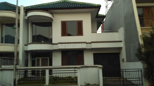 Rumah bagus di komplek modernland di cikokol, Cikokol, Tangerang