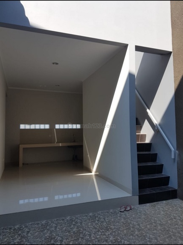 INDAH SEKALI rumah baru kesan nyaman di Leuwi Panjang Bandung, Leuwi Panjang, Bandung
