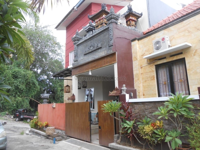 Rumah dlm kota Denpasar area A Yani utara dkt sekolah,kantor pemerintahan, Peguyangan, Denpasar