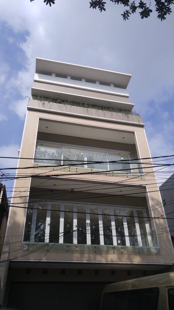 Tempat Usaha 4 Lantai, Siap Huni di Main Road Sukajad,i Bandung, Sukajadi, Bandung