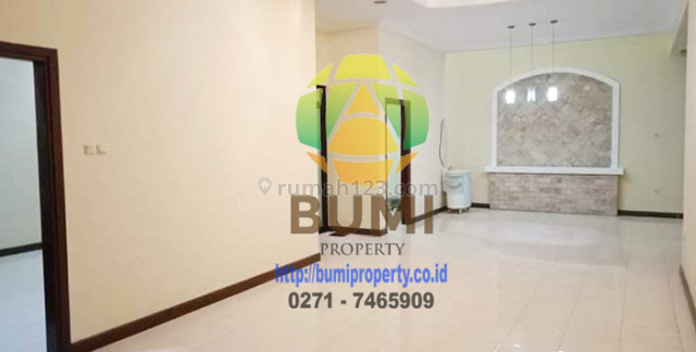 Rumah siap huni tengah kota Solo, Jajar, Solo