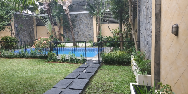 Rumah di Kemang selatan, Jakarta Selatan ~ Pool (EA/NV), Kemang, Jakarta Selatan