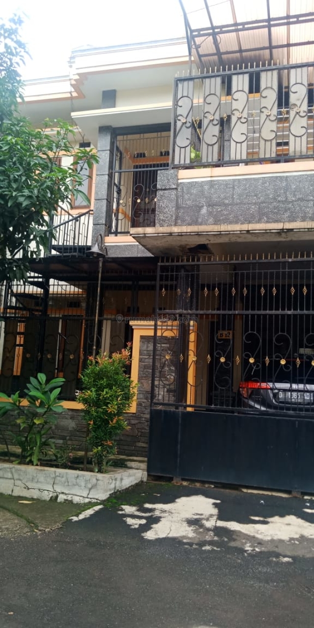 Rumah siap pakai Daerah Buah Batu dekat Griya Buah Batu, Buah Batu, Bandung