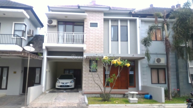 Rumah Cantik minimalis dalam cluster, Colomadu, Solo