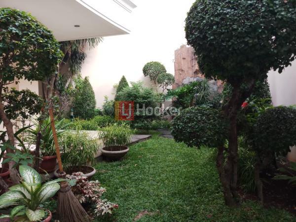 Rumah Di Jalan Bukit Gading Mediterania Area Kelapa Gading, Kelapa Gading, Jakarta Utara