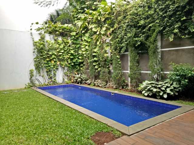 House for rent in Kemang area "Price Can Be Negotiable", Kemang, Jakarta Selatan