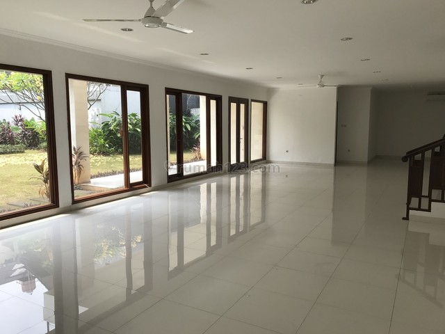 Beautiful Townhouse For Rent at Kemang, Kemang, Jakarta Selatan