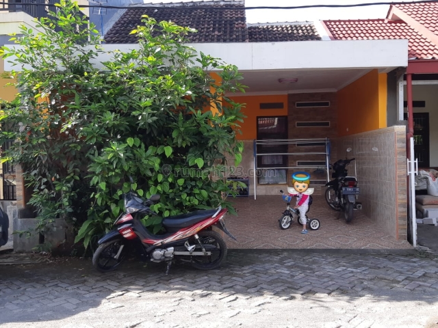 Rumah Strategis Dekat Stasiun KRL Cilebut Bogor, Cilebut, Bogor