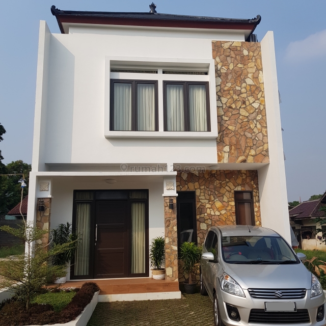 Rumah 2 Lantai Full Furnished di Cibubur paling dekat Gerbang tol,stasiun LRT, Transpark, Cibubur, Jakarta Timur