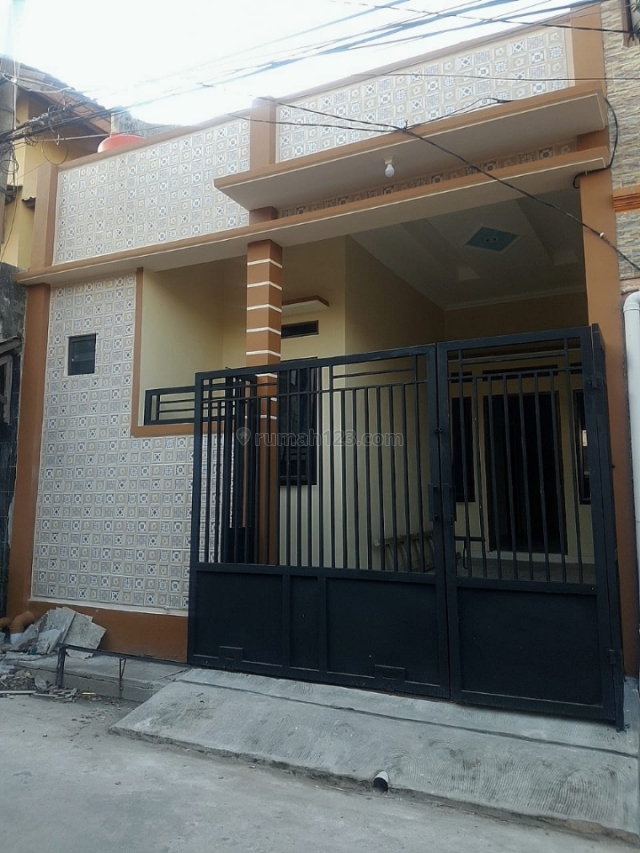 Rumah cantik minimalis siap huni di cipondoh makmur tangerang, Cipondoh, Tangerang