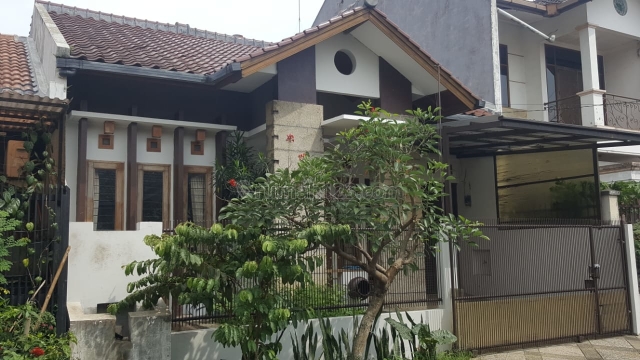 Rumah terawat Taman Kopo Indah 3 dekat holis rahayu bandung, Taman Kopo Indah, Bandung