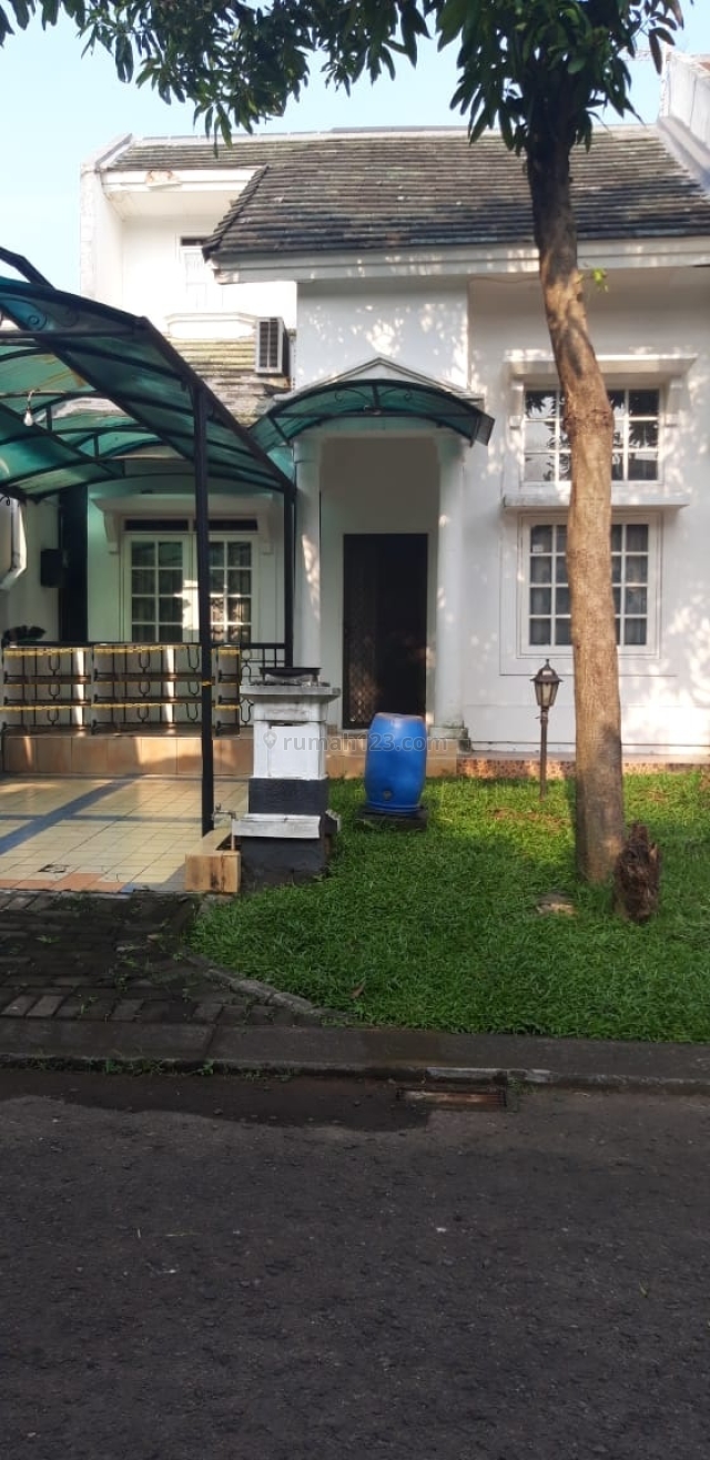 Rumah di Kota Wisata, Dalam Cluster, Cibubur, Jakarta Timur