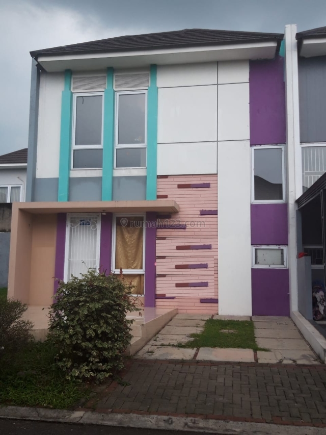 Rumah Rapih, Cantik, Harga Masih Bisa Nego, Cibubur, Jakarta Timur