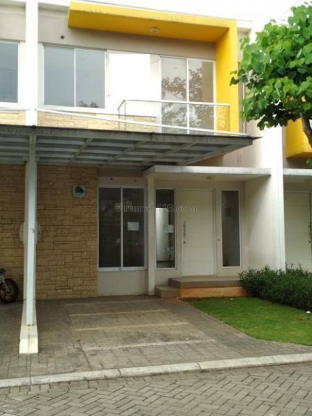 Rumah di kontrakan Termuraaaahhhhh, Green Lake City, Jakarta Barat