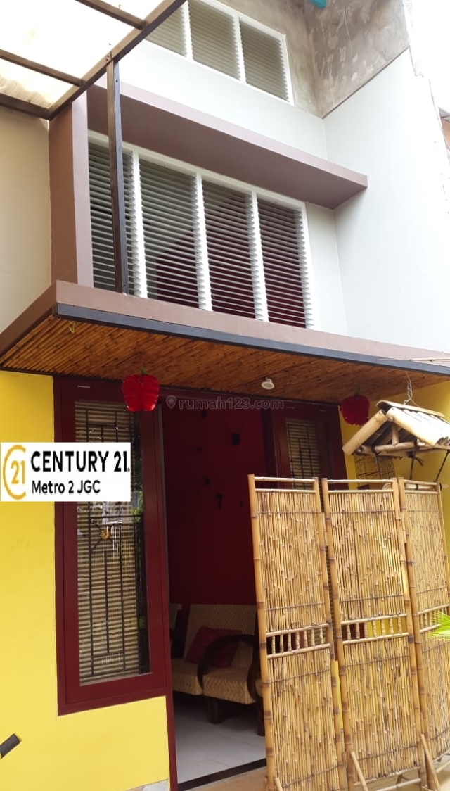 Rumah murah di Kemang Pratama Bekasi, Sepanjang Jaya, Bekasi