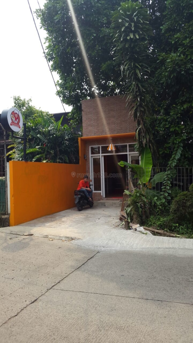Beli rumah dapat toko di jl jambore. Pd ranggon, Pondok Ranggon, Jakarta Timur
