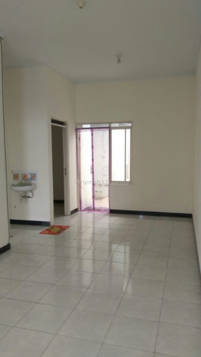 Rumah Terawat Asri Nyaman Untuk Ditinggali, Kopo, Bandung