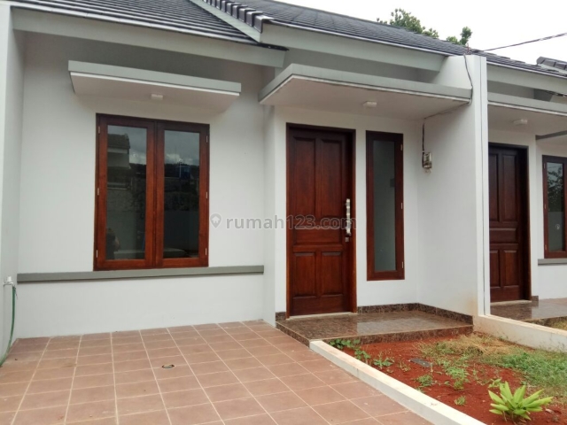 Rumah baru dalam cluster akses jalan lebar strategis, dwkat tol jatiasih, Jatikramat, Bekasi