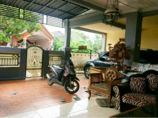 Rumah Siap Huni Murah 650 Juta Nego LT 160/LB 120 di Villa Mutiara Gading 3 Taman Kebalen Bekasi, Kebalen, Bekasi