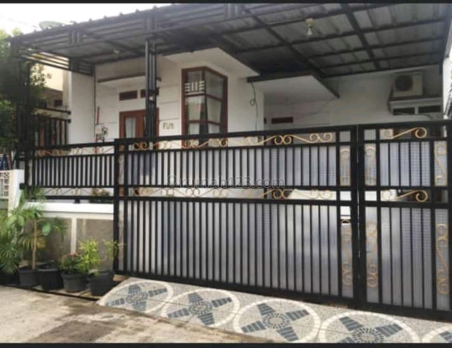 Rumah dalam komplek, strategis, lokasi Pd.Aren dekat Bintaro sek.7, Bintaro, Tangerang
