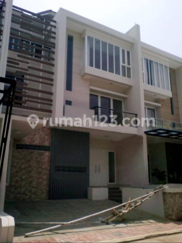 Rumah di Grisenda 8.5 x18 Lucky Park Pantai Indah Kapuk Jakarta Utara, Taman Grisenda, Jakarta Utara