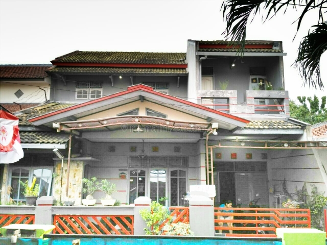 RUMAH ISTIMEWA DEKAT JL. SUPRIYADI, SEMARANG TIMUR, Kalicari, Semarang