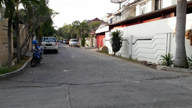 Rumah tua 1 lnt, LT 460m2, lebar 22m, jalan 3 mobil, komplek, harga 8.95 Milyard, Sunter, Jakarta Utara