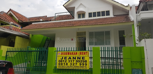 Rumah siap huni, Citraland Sby, cluster International Village I, B7-38 cluster depan, Citraland, Surabaya