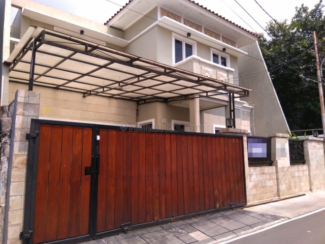 Jl. Benda Kebayoran Baru, Kebayoran Baru, Jakarta Selatan