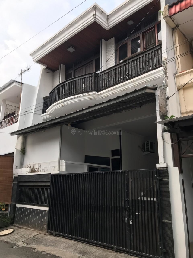 Rumah Kayu Putih Selatan - Jaktim, Kayu Putih, Jakarta Timur