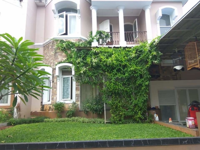 Rumah Mewah di Telaga Golf Sawangan Depok, Sawangan, Depok