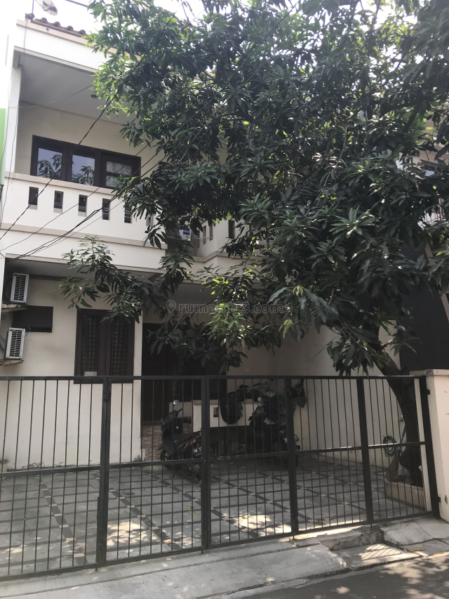 Lepas cepat rmh kost klp gading BCS uk 7x15m 2,5lt fullfurnish lbr jln 2mobil lokasi favorit, Kelapa Gading, Jakarta Utara