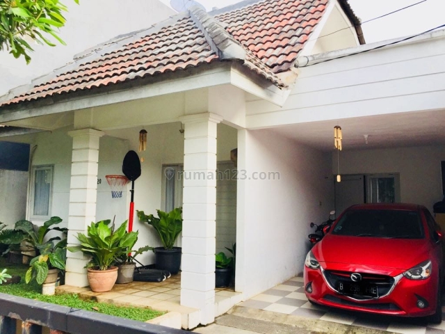 Murah, Rumah Rapih dan Cantik di Nusaloka BSD, BSD Nusaloka, Tangerang
