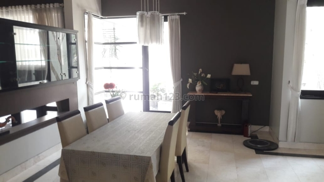 Rumah Lux Dekat Tol Pasteur Bandung, Setra Indah, Bandung