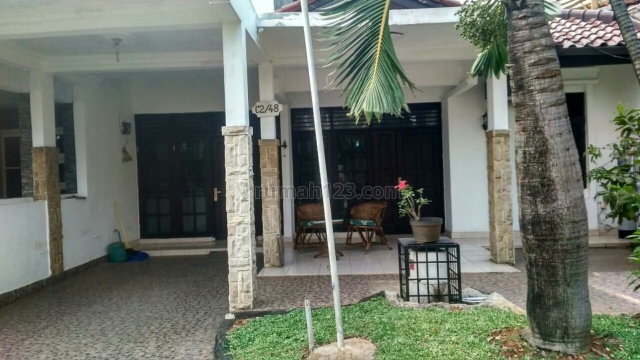 Rumah Daerah Lebak Bulus, Cilandak, Jakarta Selatan