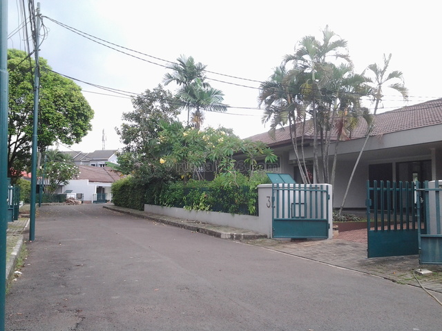 Big House In A Town House,comfortable,close To Buncit Raya, Pejaten, Jakarta Selatan