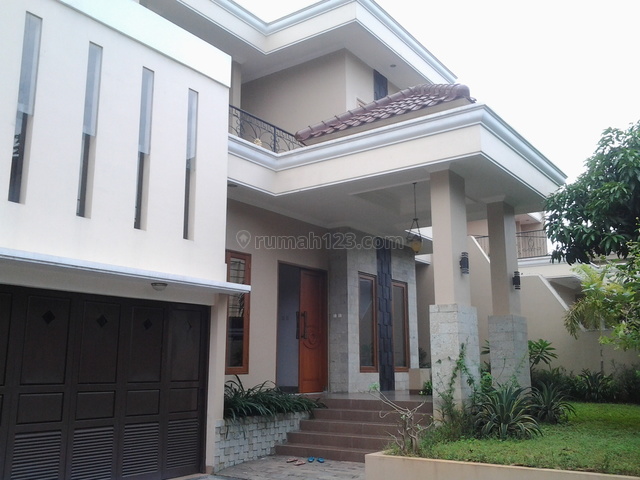 Nice House,luxurious,quiet,comfortable,close To Ais, Kemang, Jakarta Selatan