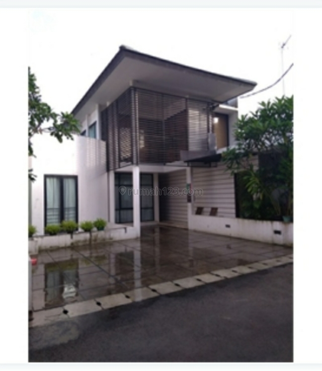 RUMAH LUX DALAM TOWN HOUSE DI KAWASAN ELITE AMPERA, JAKARTA SELATAN (hp), Ampera, Jakarta Selatan