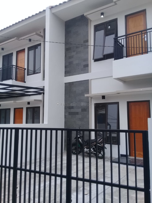 Rumah 2 Lantai di Grand depok City Depok, Cilodong, Depok
