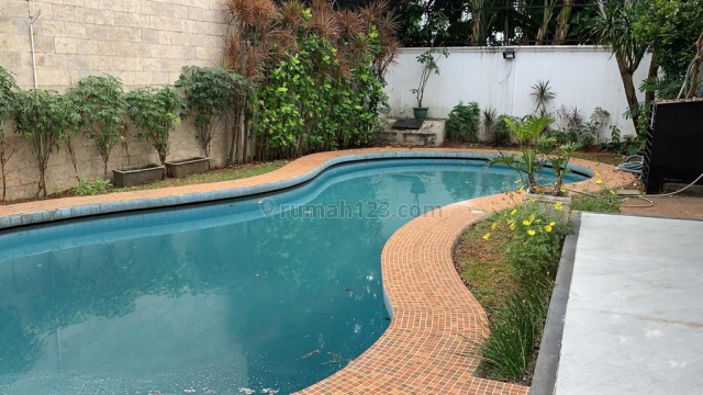 Nice And Homey House in Pondok Indah (USD 3,000/Month), Pondok Indah, Jakarta Selatan