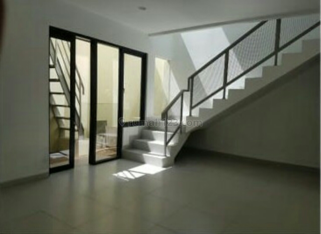 Rumah Minimalis Modern Wilayah Strategis, Terusan Buah Batu, Bandung