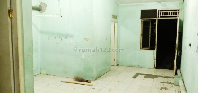 MURAH rumah tanah besar Poris Indah ada sekolah dan dekat ke toll dan stasiun, Poris, Tangerang