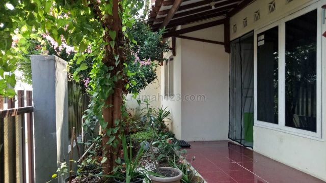 Rumah bagus terawat dengan Harga Murah (SC-YU), Limo, Depok