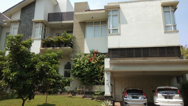 Rumah mewah kawasan super nyaman dan hijau, BSD Telaga Golf, Tangerang