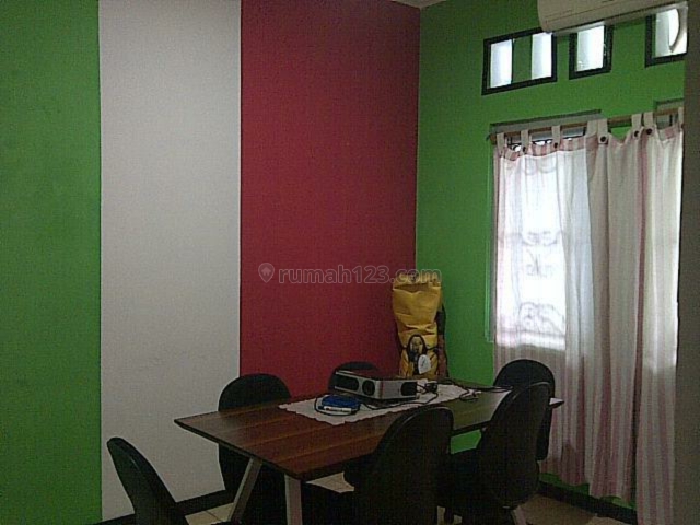 Depan Taman, Tebet, Jakarta Selatan