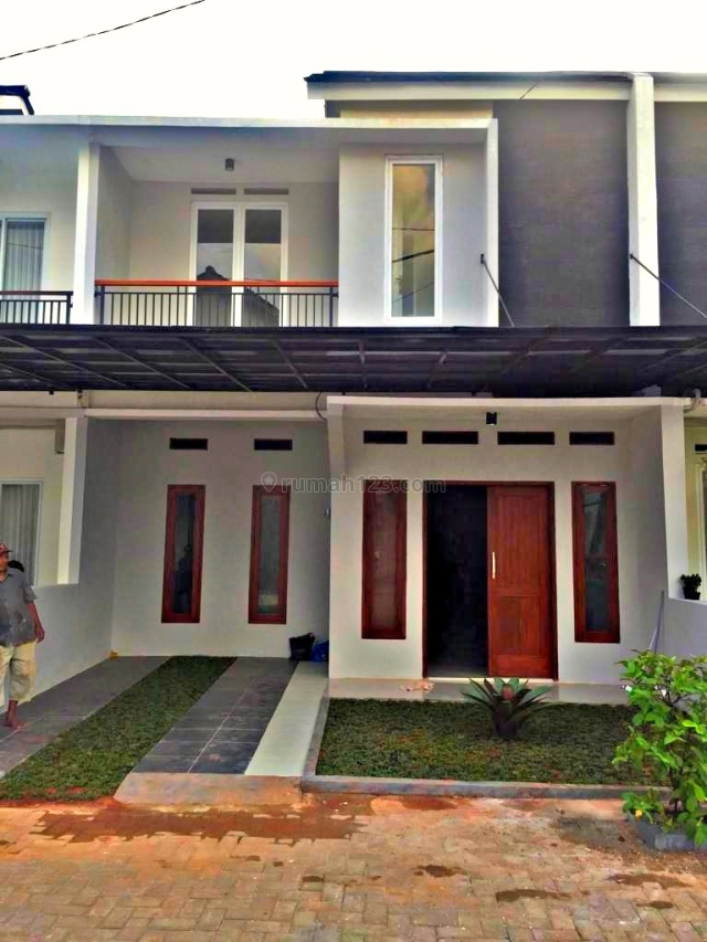 Rumah cantik hanya 800m ke MRT, Cinere, Jakarta Selatan