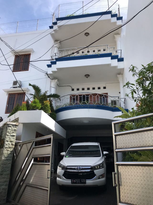 Rumah Kost Jl. Bangka, Kemang. JAKSEL Fully Furnished dan Terisi FULL!!!, Kemang, Jakarta Selatan